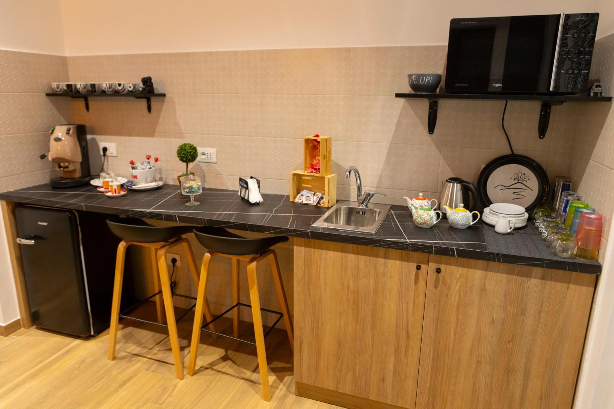 Alleria Rooms Napoli Eksteriør bilde