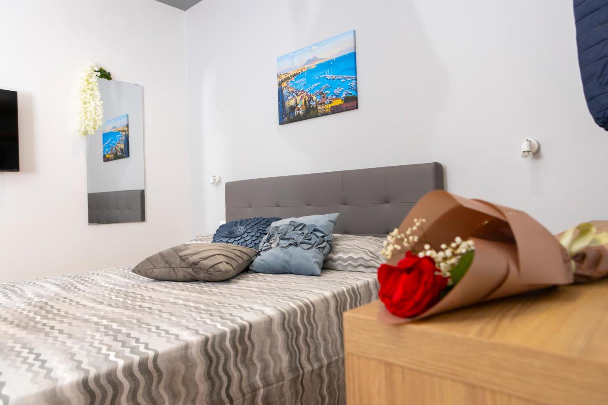 Alleria Rooms Napoli Eksteriør bilde