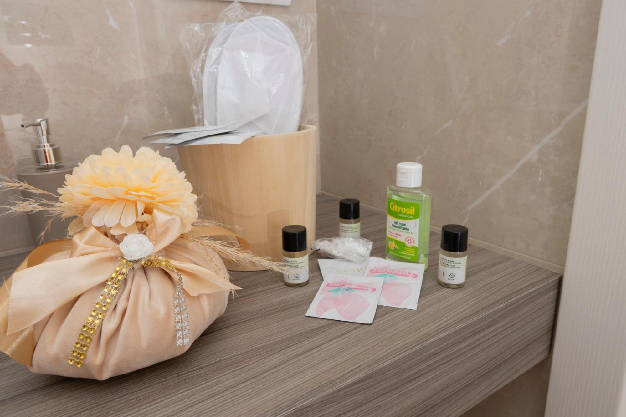 Alleria Rooms Napoli Eksteriør bilde